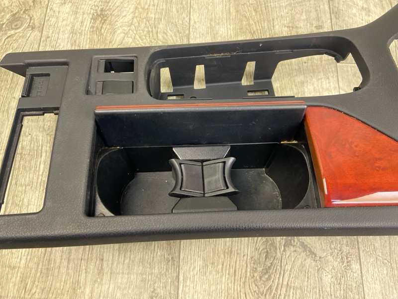 Накладка в салоне LEXUS RX350/450 09-15 2GR-FXE 3.5L