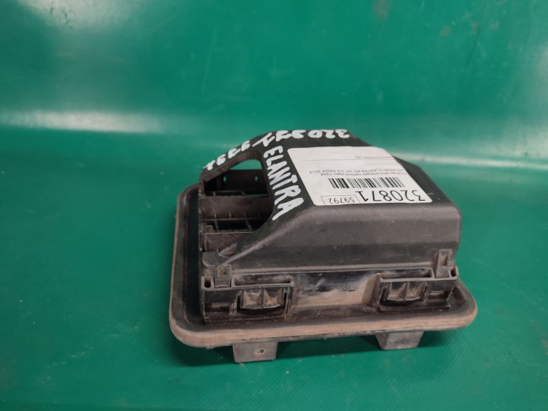 Клапан вентиляции салона задний правый ELANTRA AD 16- 2019 2.0 G4NH