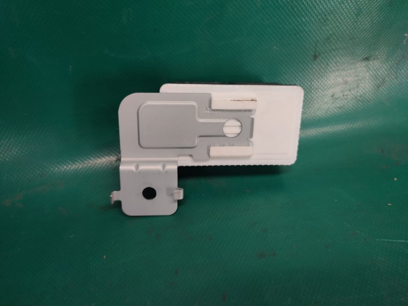 Блок электронный задний правый X-TRAIL/ROGUE T32 13-20 2017 2.5 QR25DE