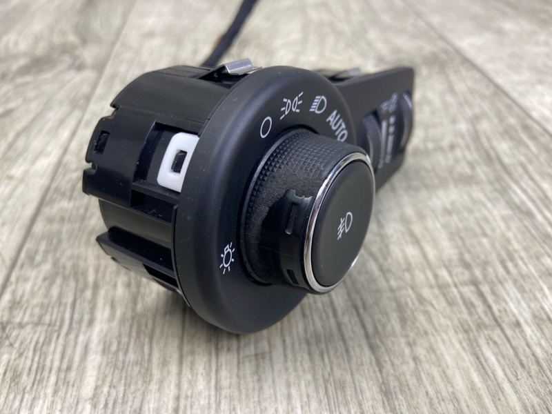 Блок управления освещением CHEROKEE 14- 2016 2.4 ED8