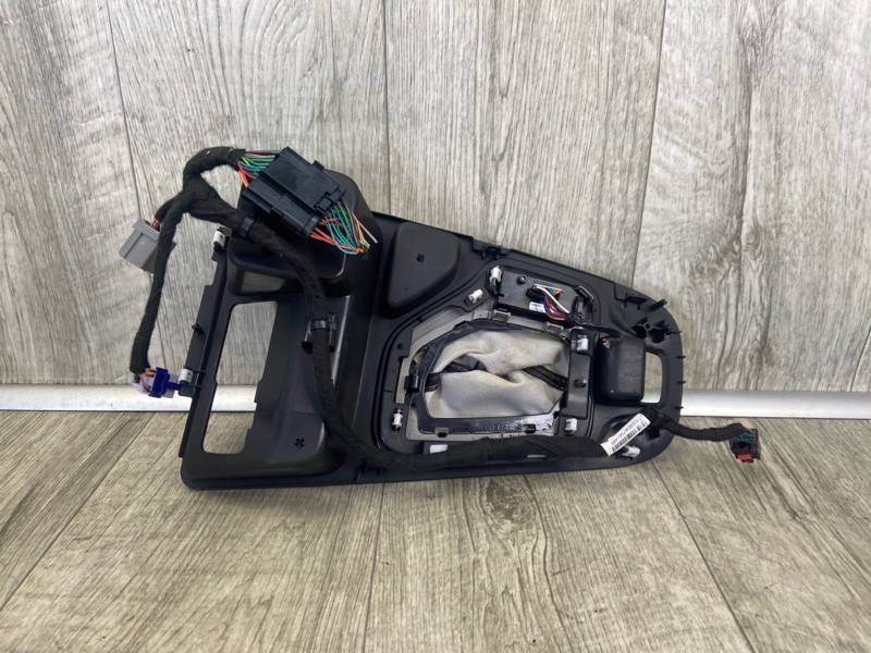 Накладка в салоне CHEROKEE 14- 2016 2.4 ED8 Накладка в салоне CHEROKEE 14- 2016 2.4 ED8