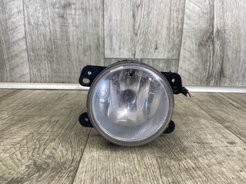 Запчасть противотуманная фара JEEP CHEROKEE 14- 2016 2.4 ED8 5182026AA Б/У Противотуманная фара JEEP CHEROKEE 14- 2016 2.4 ED8 5182026AA Б/У