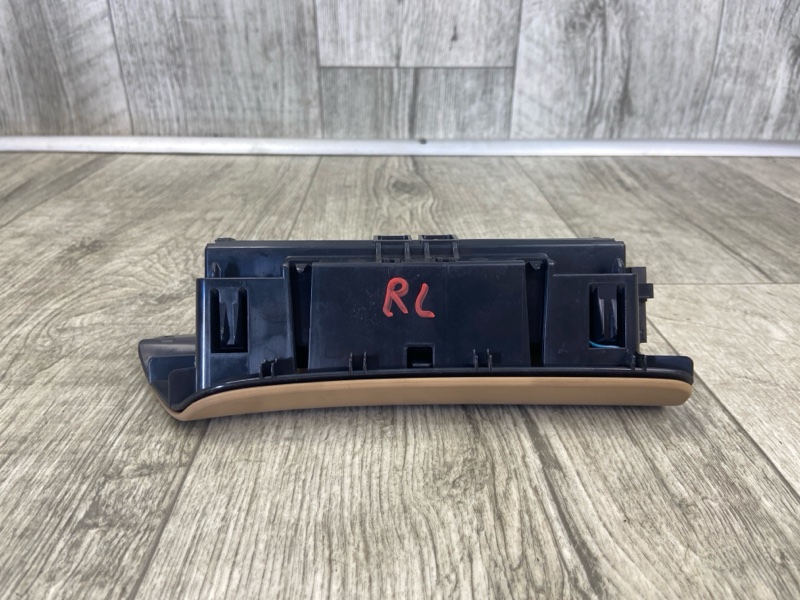 Пепельница задняя левая PORSCHE CAYENNE 10-18 4.8L