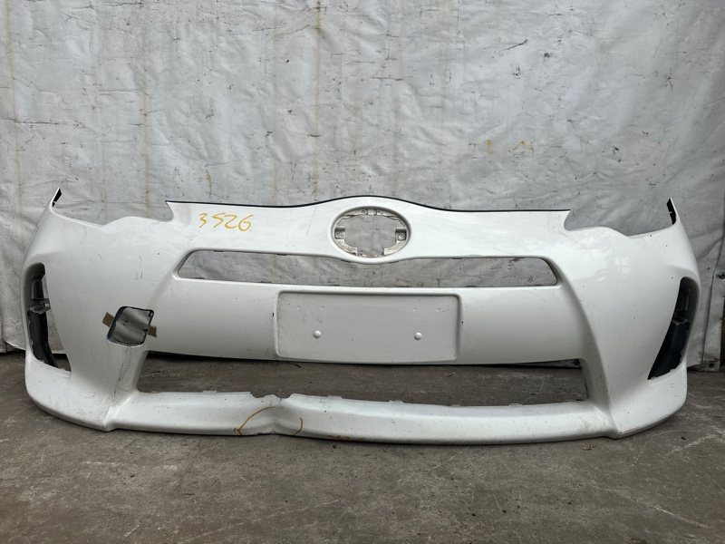 Бампер передний TOYOTA PRIUS C/AQUA 11-14 2013 NHP10L 1NZ-FXE 1.5L 52119-52980 Б/У
