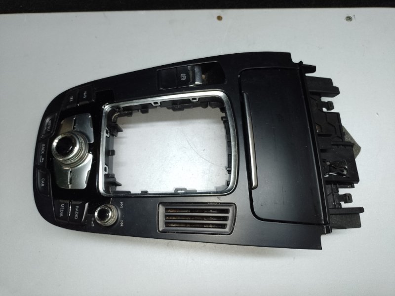 Блок кнопок консоли Q5 08-16 2015 8R CPMB 2.0 TFSI