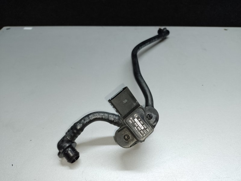 Запчасть датчик вакуумного усилителя AUDI Q5 08-16 2015 8R CPMB 2.0 TFSI 036 906 051 G Б/У Датчик вакуумного усилителя AUDI Q5 08-16 2015 8R CPMB 2.0 TFSI 036 906 051 G Б/У