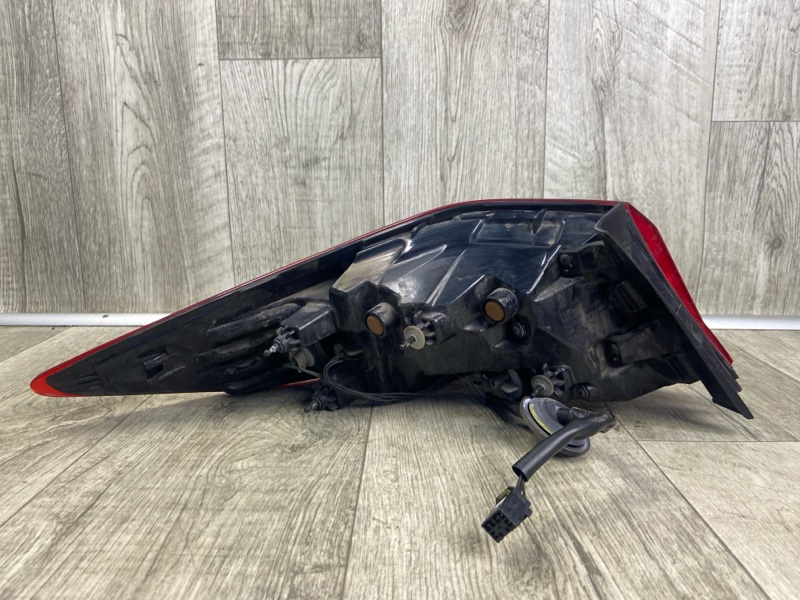 Фонарь наружный правый HYUNDAI ELANTRA AD 16- 2.0 G4NH