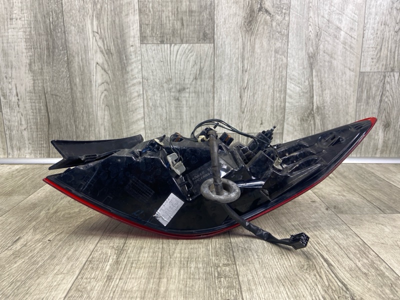 Фонарь наружный левый ELANTRA AD 16- 2019 2.0 G4NH