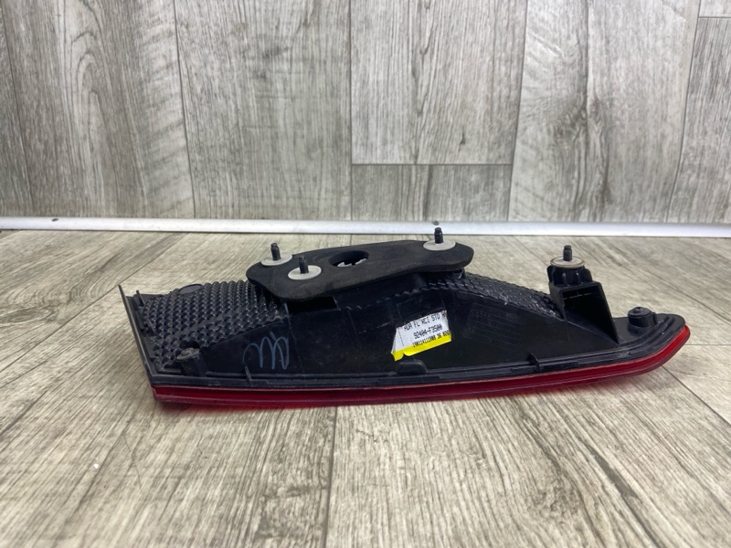 Фонарь внутренний правый HYUNDAI ELANTRA AD 16- 2.0 G4NH