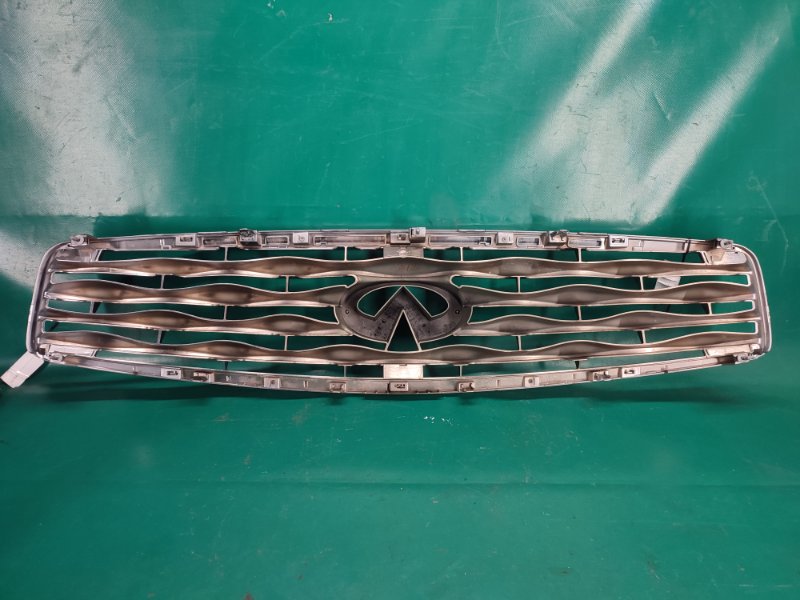 Решетка радиатора передняя INFINITI FX/QX70 S51 08-17 5.0 VK50VE