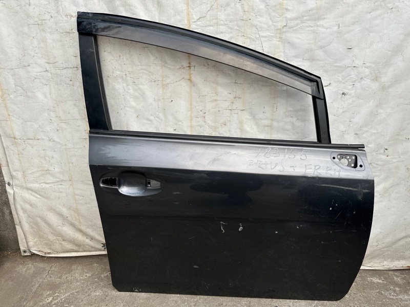 Дверь передняя правая PRIUS PLUS 11-14 Дверь передняя правая PRIUS PLUS 11-14