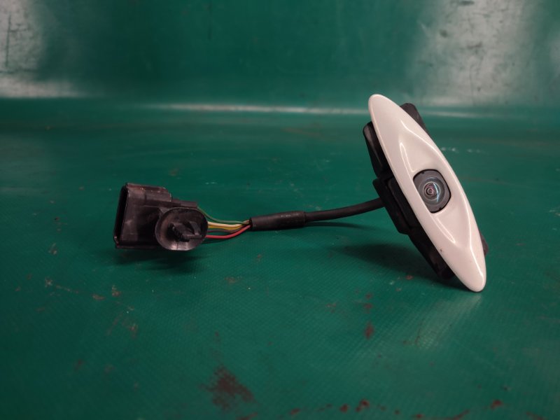 Запчасть камера переднего вида передняя INFINITI FX/QX70 S51 08-17 2008 5.0 VK50VE 284F1-1CA3A Б/У Камера переднего вида передняя INFINITI FX/QX70 S51 08-17 2008 5.0 VK50VE 284F1-1CA3A Б/У