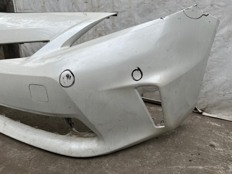 Бампер передний PRIUS PLUS 11-14