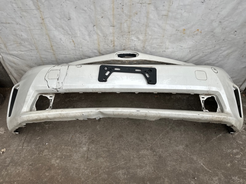 Бампер передний PRIUS PLUS 11-14