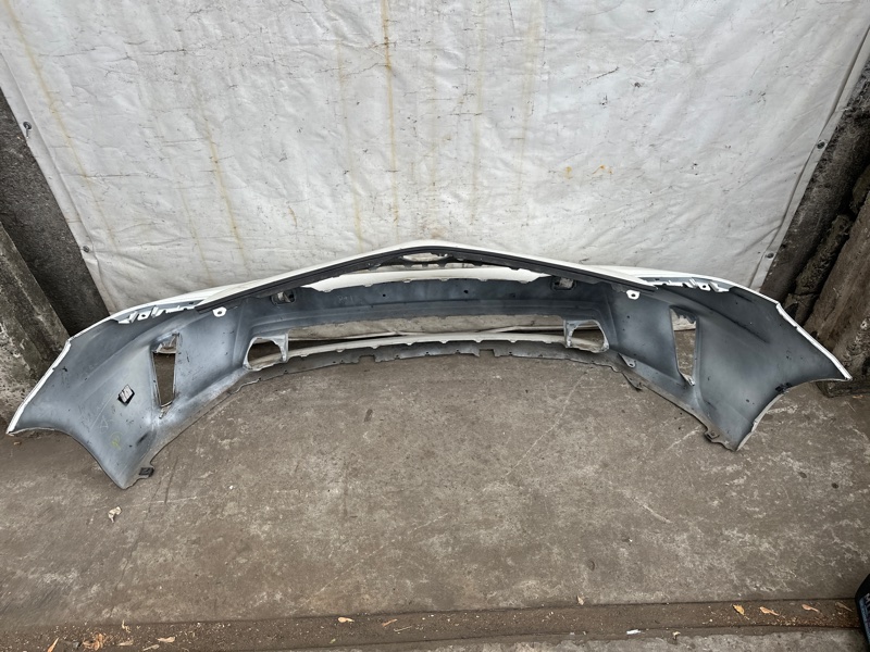 Бампер передний PRIUS PLUS 11-14