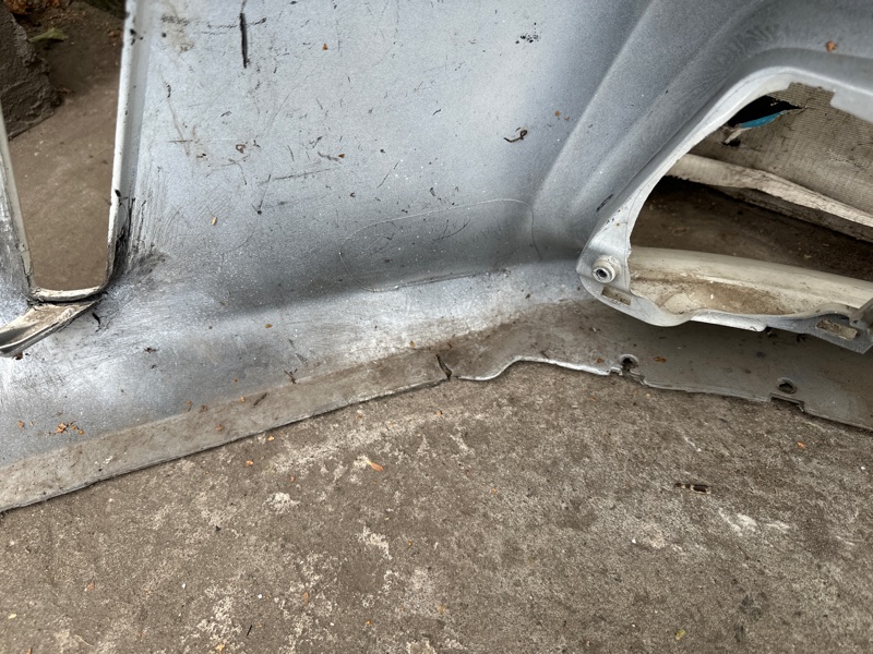 Бампер передний PRIUS PLUS 11-14