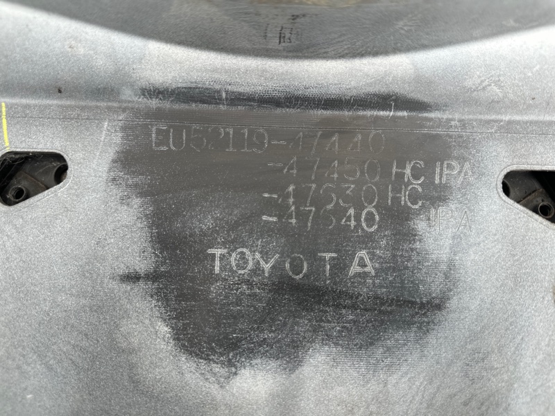 Бампер передний PRIUS PLUS 11-14