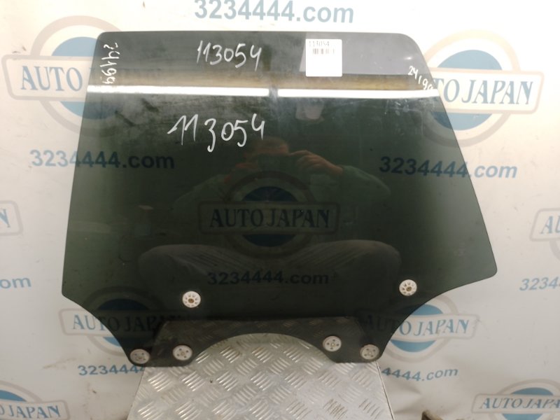 Стекло двери заднее левое SUBARU LEGACY 94-98 BG/BD 62011AJ01A Б/У