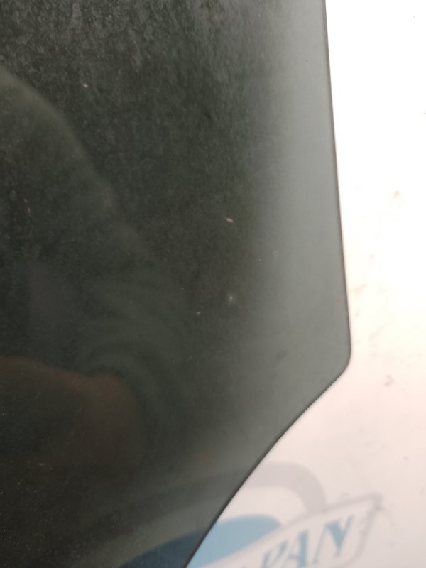 Стекло двери заднее левое LEGACY 94-98 BG/BD