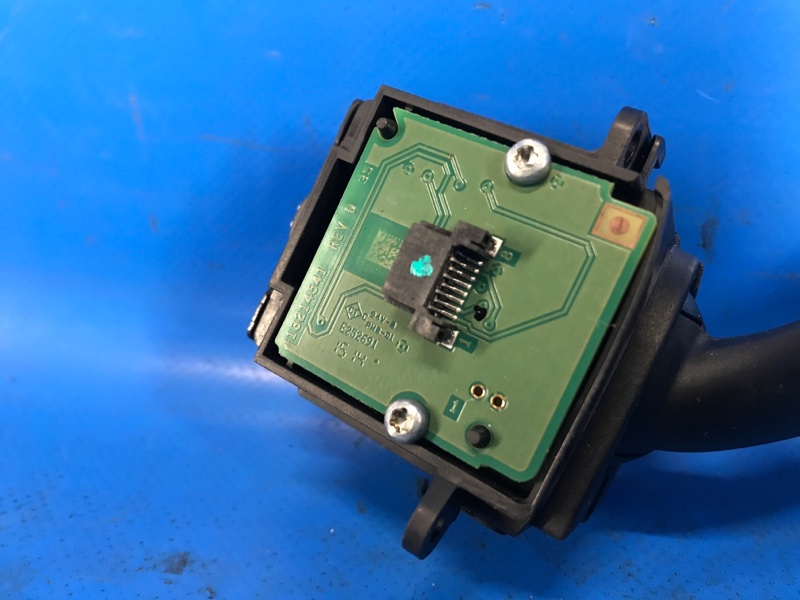 Подрулевой переключатель левый LINCOLN MKZ 13-20 3.7 C37PDED