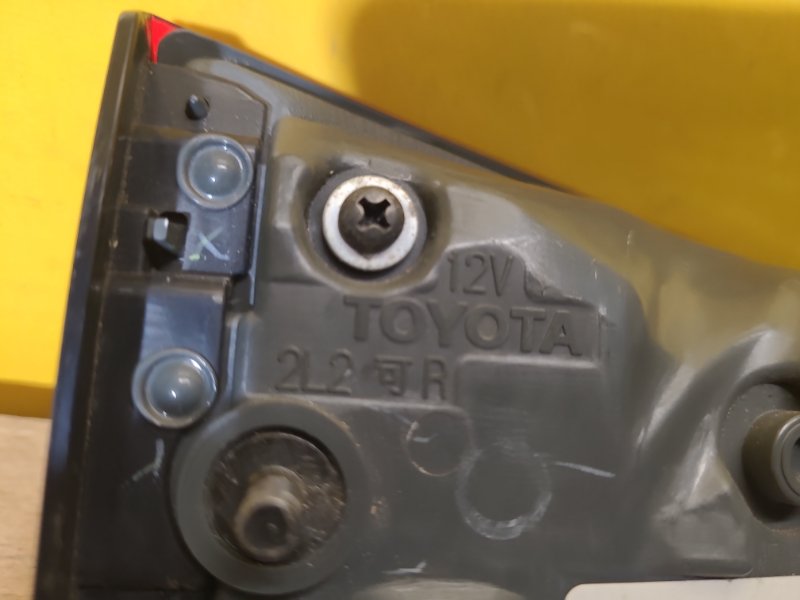 Фонарь внутренний правый IS250/350 13-20