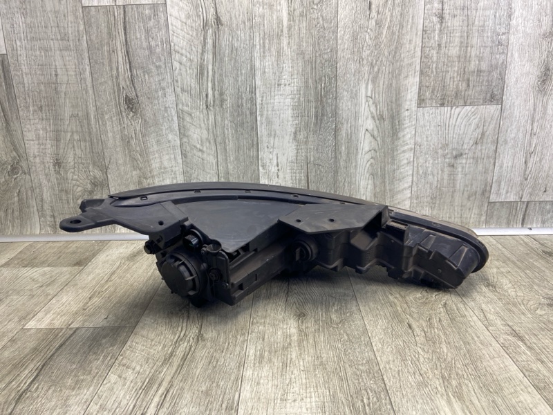 Фара левая HYUNDAI ELANTRA AD 16- 2.0 G4NH