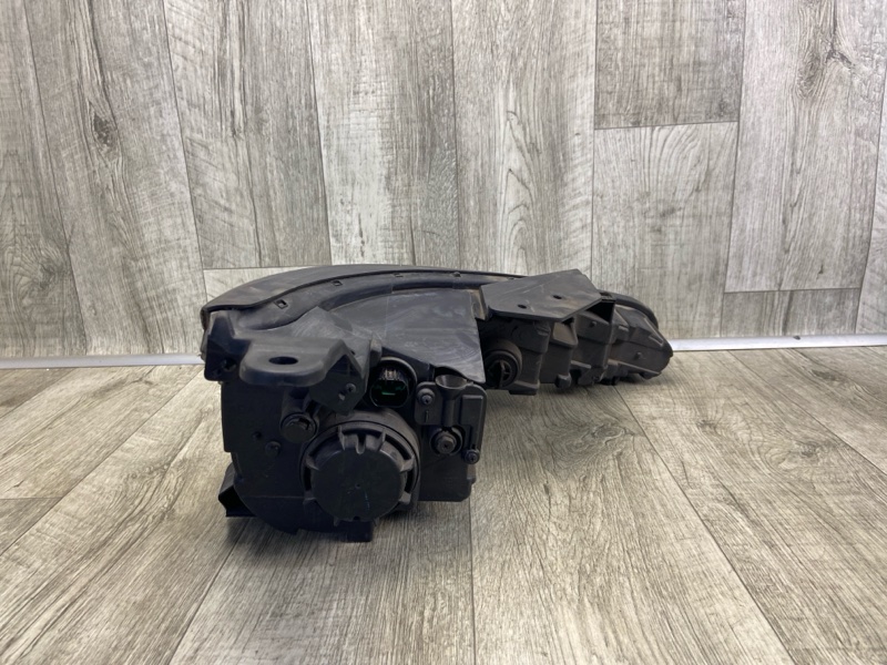 Фара левая ELANTRA AD 16- 2019 2.0 G4NH