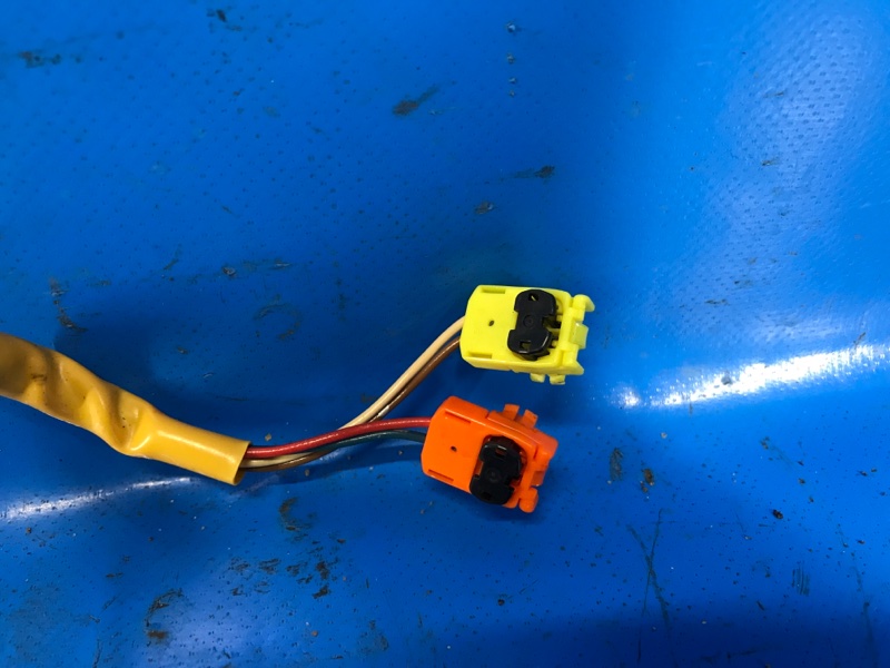 Шлейф Airbag MAZDA 3 BL 09-13 2.5 L (L5-VE) Шлейф Airbag MAZDA 3 BL 09-13 2.5 L (L5-VE)