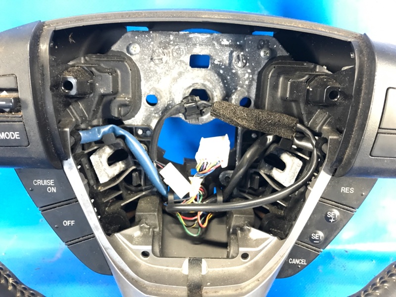 Руль 3 BL 09-13 2009 2.5 L (L5-VE)