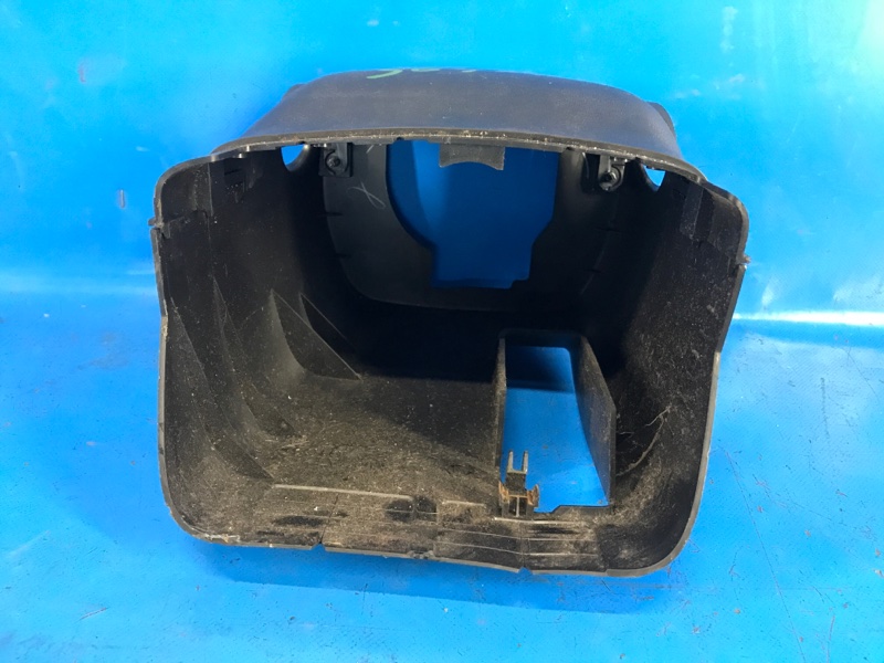 Кожух рулевой колонки VENZA 09-16 2009 3.5 2GR-FE