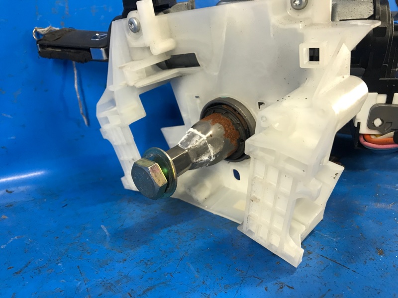 Рулевая колонка 3 BL 09-13 2009 2.5 L (L5-VE)