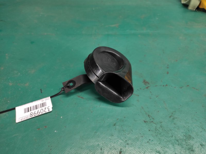 Сигнал левый INFINITI FX/QX70 S51 08-17 2008 5.0 VK50VE 25620-1CA0A Б/У