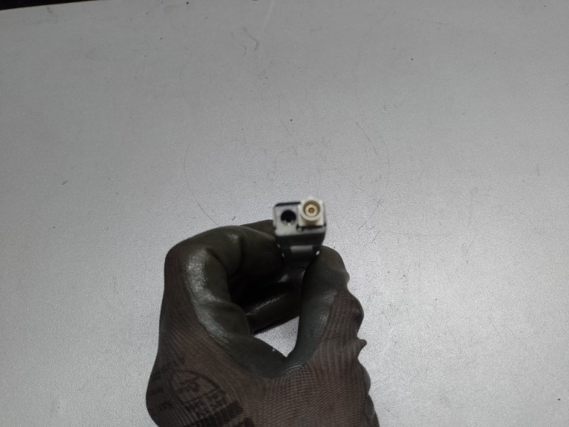 Усилитель антенны AUDI Q5 08-16 8R CPMB 2.0 TFSI