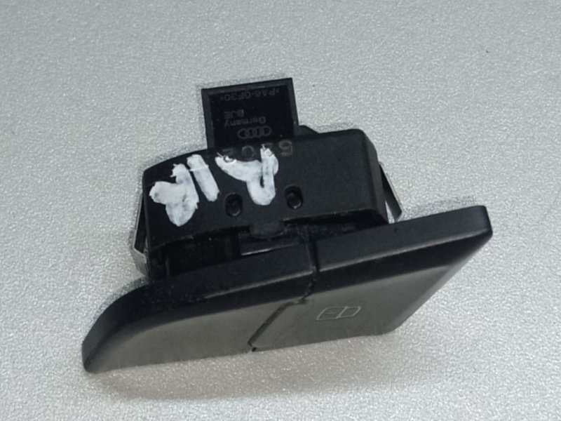 Кнопка центрального замка задняя правая Q5 08-16 2015 8R CPMB 2.0 TFSI