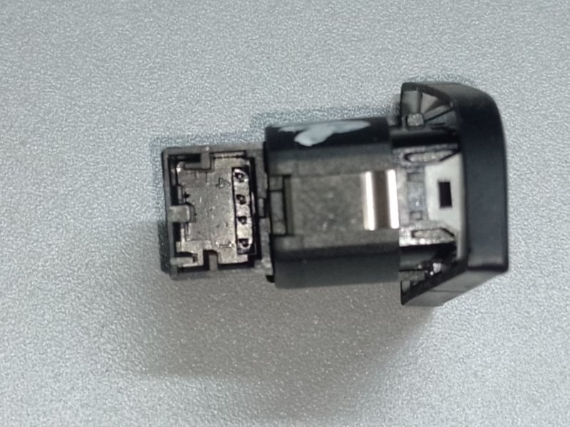 Кнопка центрального замка задняя правая AUDI Q5 08-16 8R CPMB 2.0 TFSI