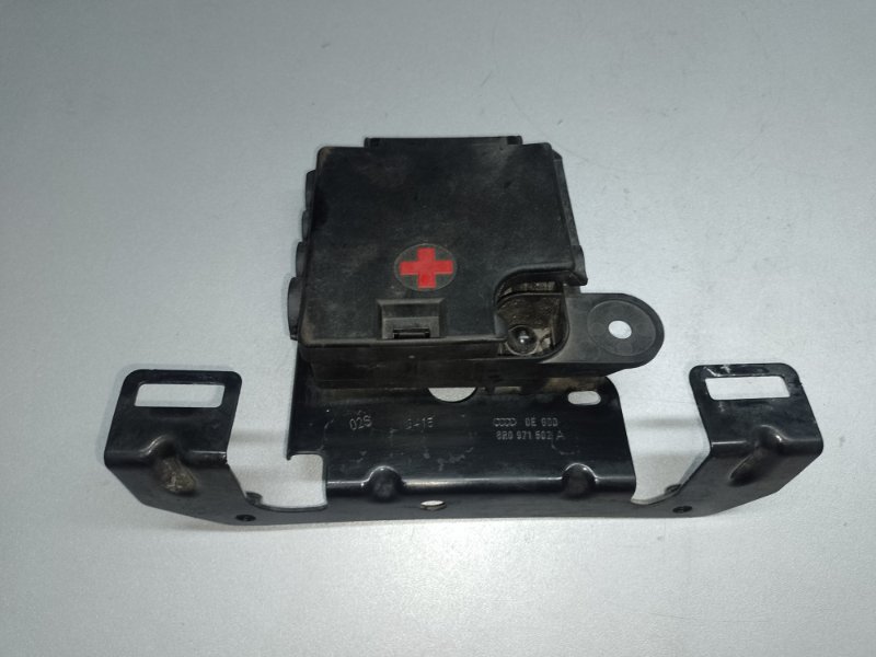 Запчасть блок предохранителей моторный отсек AUDI Q5 08-16 2015 8R CPMB 2.0 TFSI 8K0 937 517 B Б/У Блок предохранителей моторный отсек AUDI Q5 08-16 2015 8R CPMB 2.0 TFSI 8K0 937 517 B Б/У