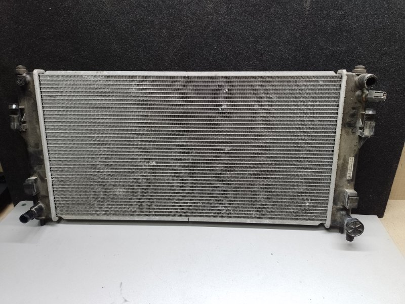 Радиатор основной NISSAN LEAF 10-17 21410-3NA0A Б/У