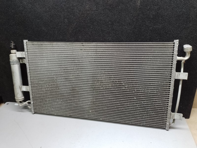 Радиатор кондиционера LEAF 10-17