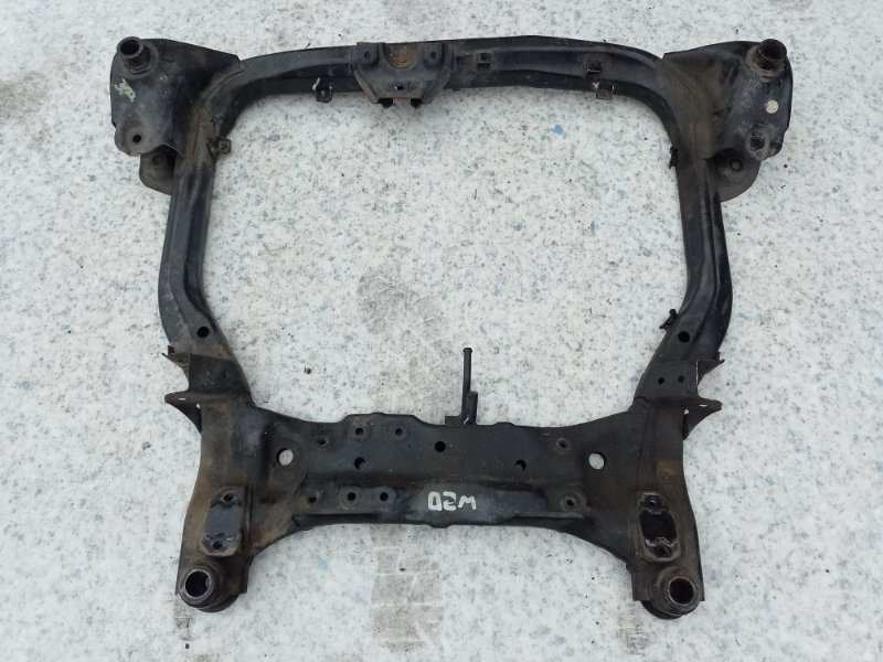 Балка передней подвески HYUNDAI ELANTRA HD 06-11 62405-2H020 Б/У