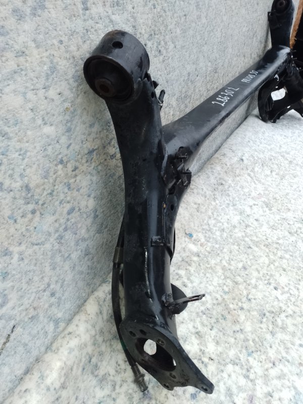 Балка задней подвески TOYOTA PRIUS - 30 09-17