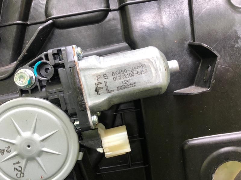 Стеклоподъемник передний левый SOUL PS 13-19 2016 1.6 G4FD Стеклоподъемник передний левый SOUL PS 13-19 2016 1.6 G4FD