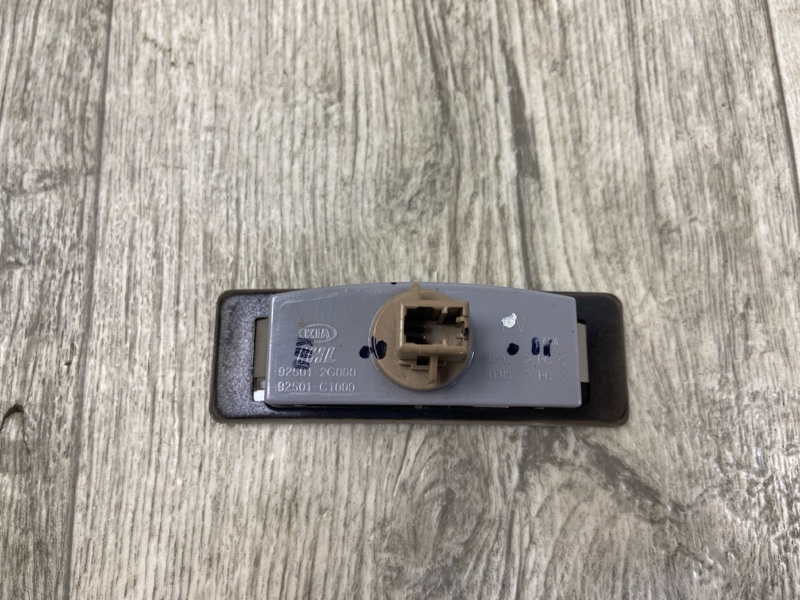 Подсветка номера задняя SONATA LF 2014- 2015 2.0 G4NG Подсветка номера задняя SONATA LF 2014- 2015 2.0 G4NG