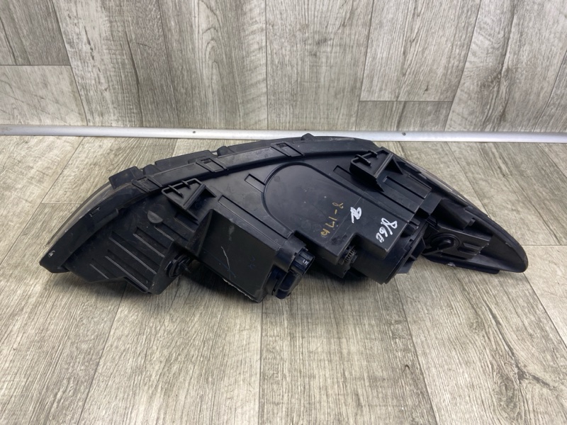 Фара левая ELANTRA AD 16- 2018 2.0 G4NH