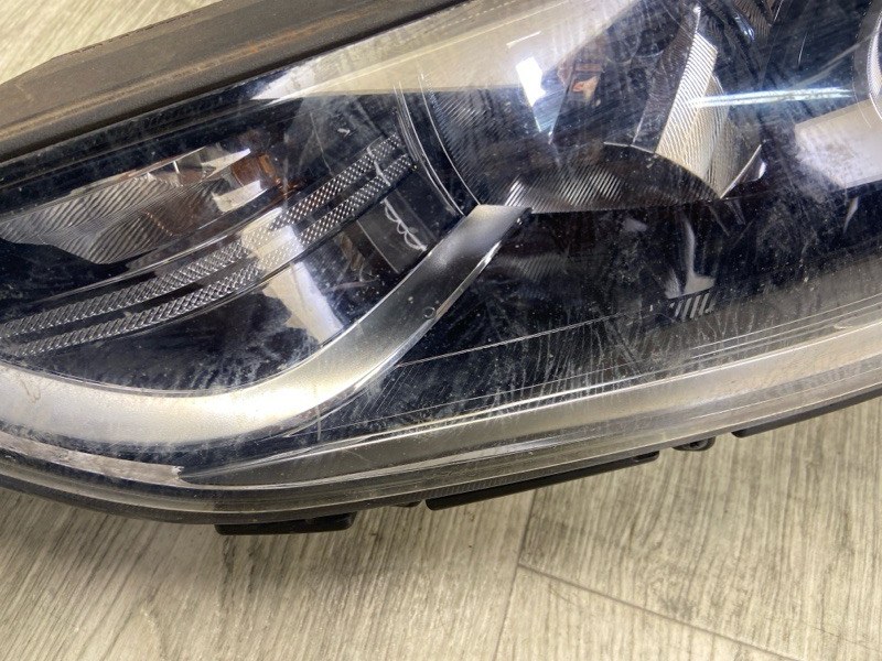 Фара левая ELANTRA AD 16- 2018 2.0 G4NH