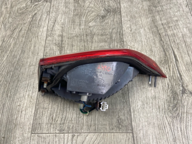Фонарь внутренний левый HYUNDAI ELANTRA MD 10-15 MD