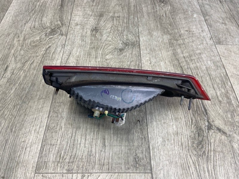 Фонарь внутренний правый HYUNDAI ELANTRA MD 10-15 MD