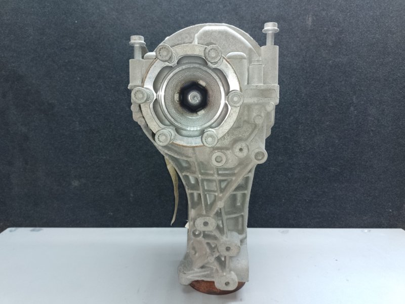 Редуктор задний AUDI Q5 08-16 8R CPMB 2.0 TFSI