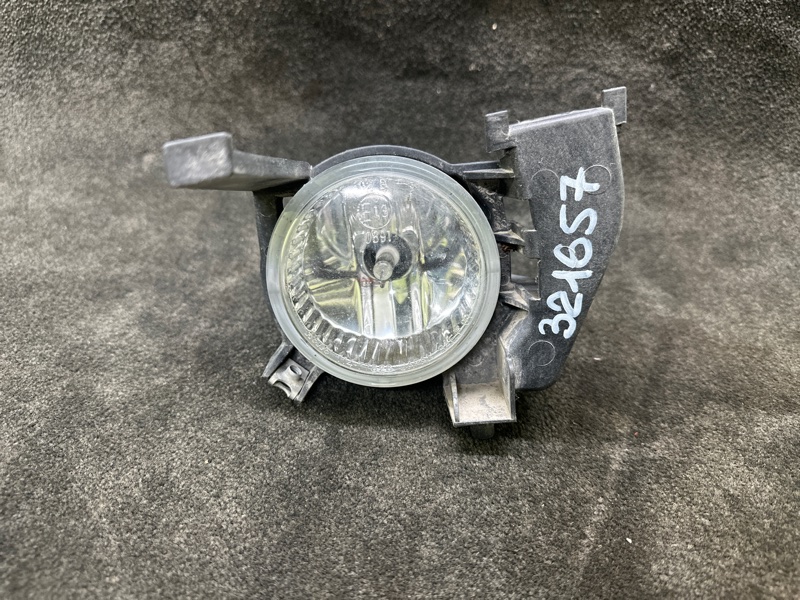 Противотуманная фара левая SUBARU FORESTER SG 02-07 84501SA190 Б/У