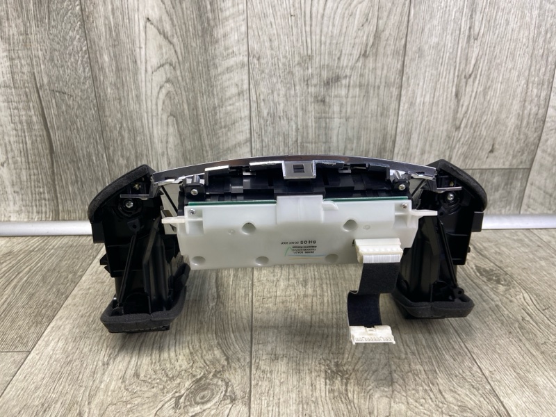 Блок управления мультимедиа FX/QX70 S51 08-17 2008 5.0 VK50VE