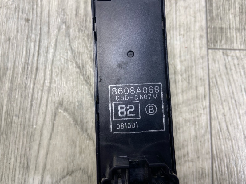 Блок управления стеклоподъемниками левый LANCER X 10 07-15 2010 2.0 4B11